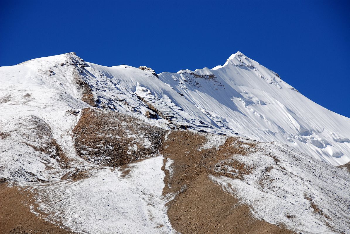 08 6500m Mountain Next To Rongbuk Monastery